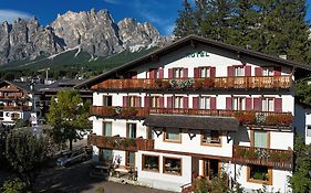 Hotel Bellaria - Cortina D'Ampezzo